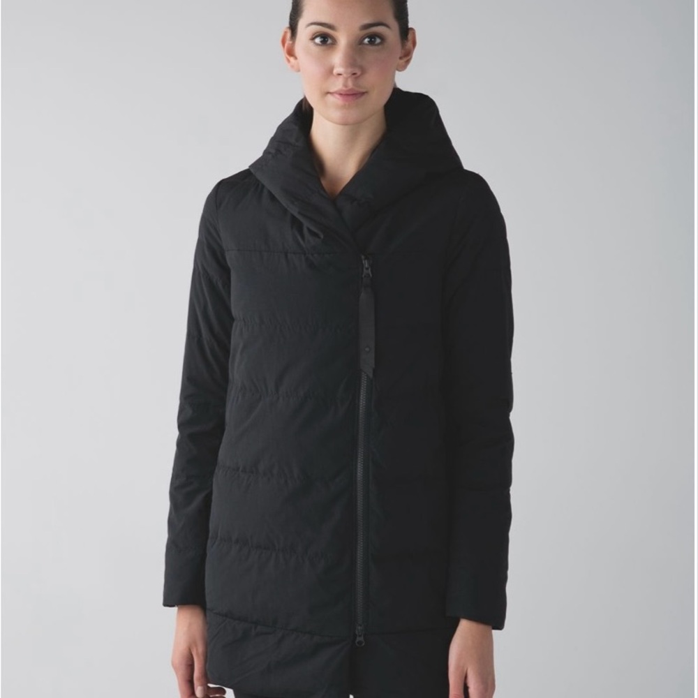 Black Lululemon Puffy Blanket Puffer Jacket